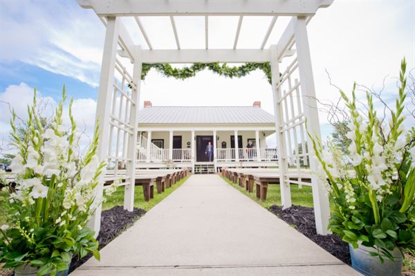 Broussard Farm And Sevenne Hall