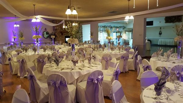 Chique Catering at The Meadow of Saucon Valley