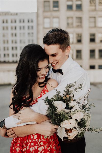 Designs@delaflore.com