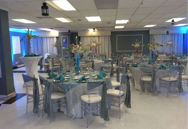 Elegante Ballroom (Harry Hines)