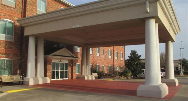 Best Western Plus - Waxahachie Inn & Suites