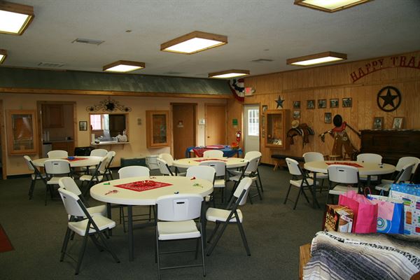 The Prairie Rose Chuckwagon Supper
