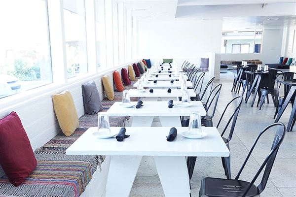 Caliente Tropics Resort