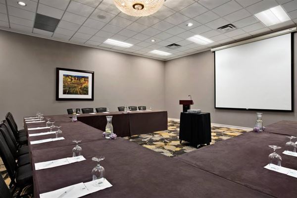 Embassy Suites Napa Valley