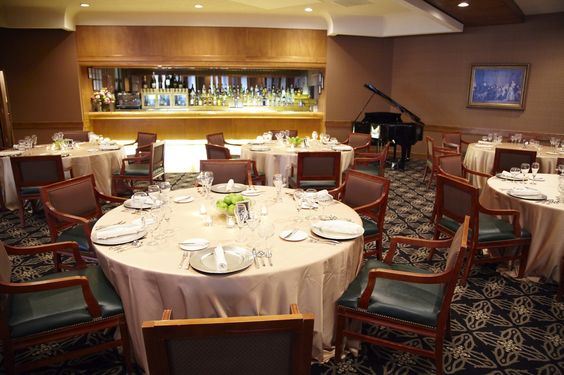 The Downtown Club at Houston Center