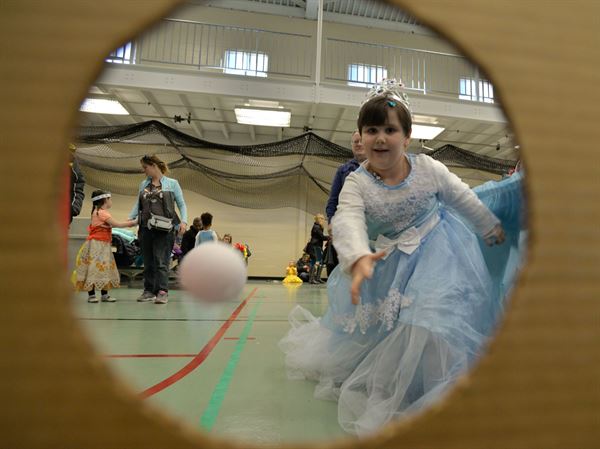 Eola Community Center