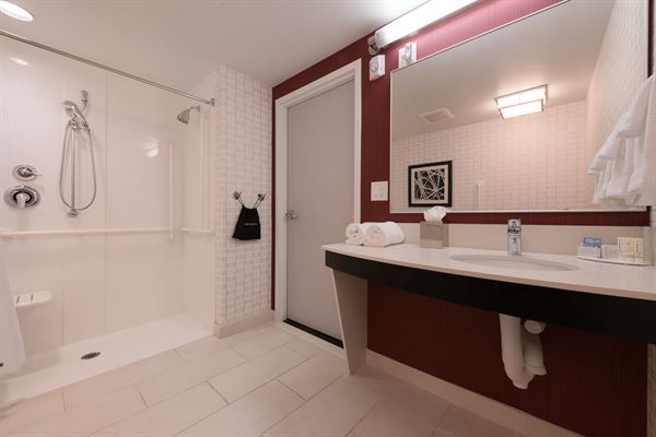 Courtyard Wilmington Downtown/Historic District