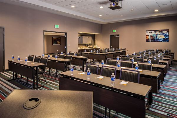 Courtyard Wilmington Downtown/Historic District