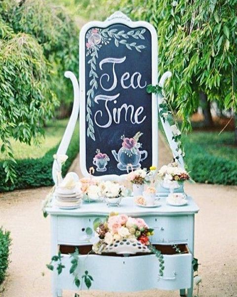 Planning & Vintage Rentals by Elegant Event Settings