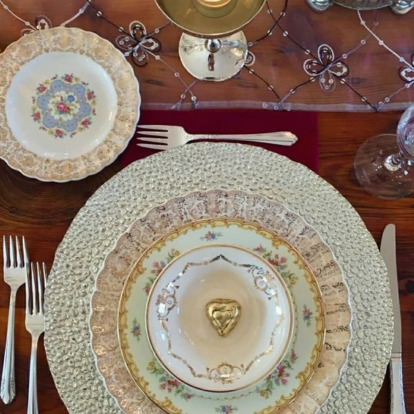 Planning & Vintage Rentals by Elegant Event Settings