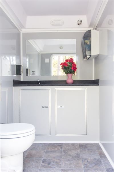 Jeff's Restroom Trailer Rentals
