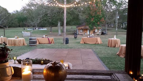 Rustic Acres/Nicoles Cakes & Catering