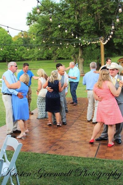 Rustic Acres/Nicoles Cakes & Catering