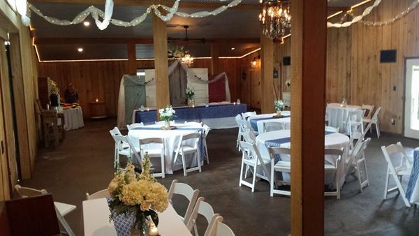 Rustic Acres/Nicoles Cakes & Catering