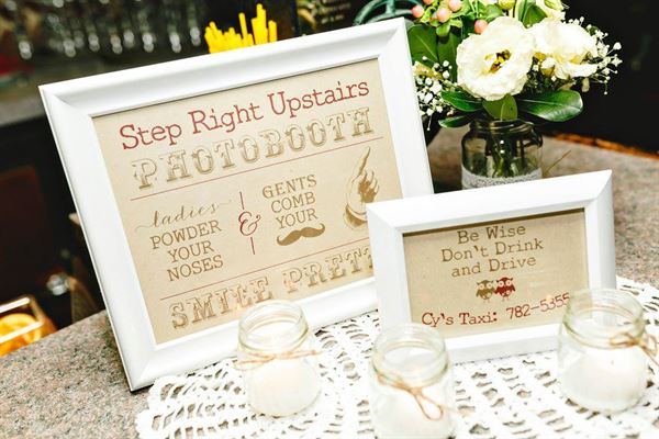 Woodstock Colonial Restaurant