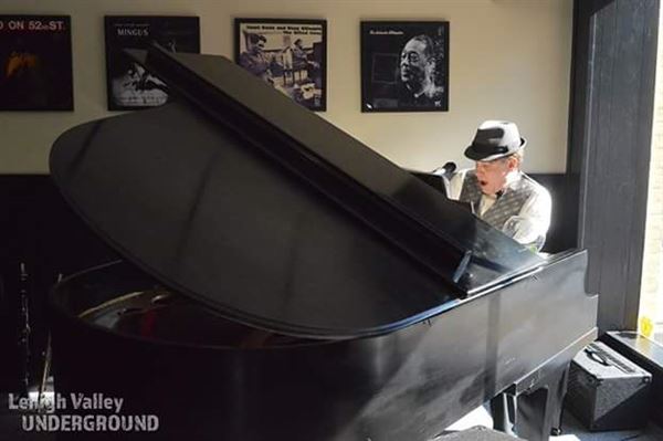 Jim Loftus Pianist/Singer/Keyboardist