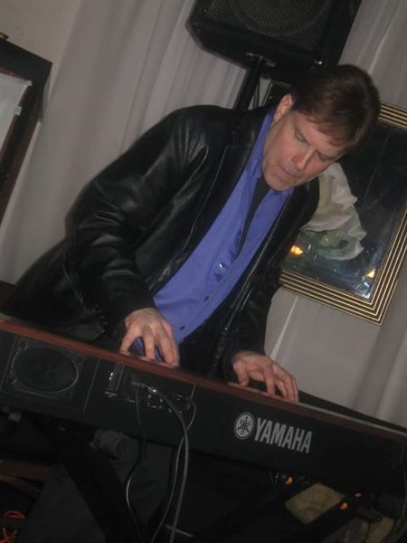 Jim Loftus Pianist/Singer/Keyboardist