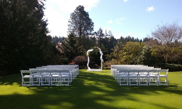 Twin Lakes Golf and Country Club