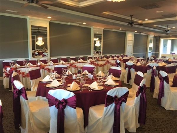 White Hawk Country Club