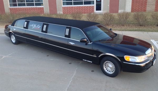 Toronto Airport Limo Flat Rate