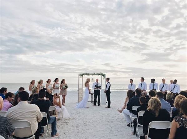 DiamondHead Beach Resort & Spa