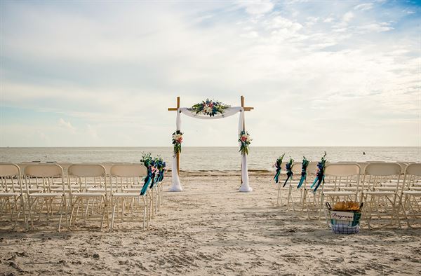 DiamondHead Beach Resort & Spa