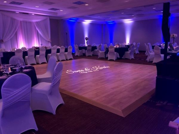 DoubleTree By Hilton Milwaukee - Brookfield Hotel