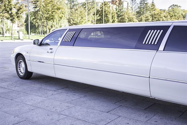 Luxury Limousine Montreal