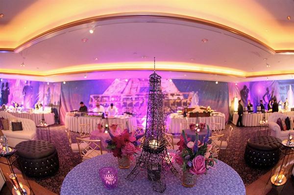 Glen Island Harbour Club