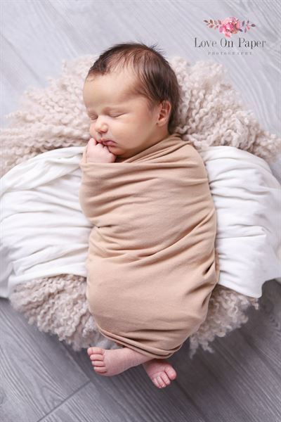 Love On Paper Photography