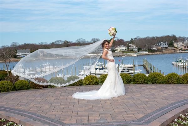 Crystal Point Yacht Club