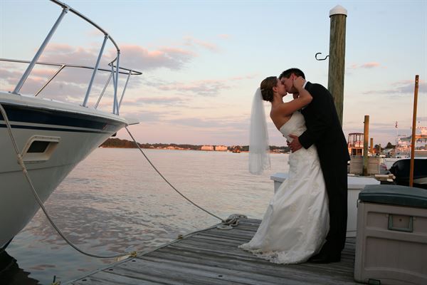 Crystal Point Yacht Club