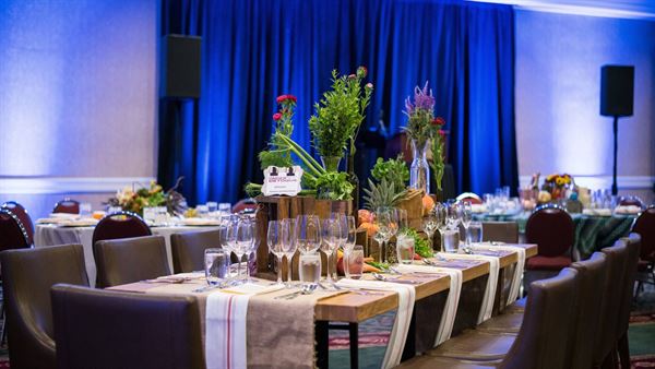 Courtyard Long Beach Downtown