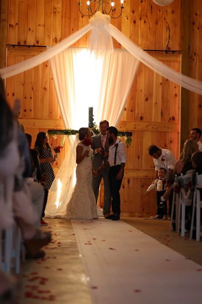 The Barn at Poplar Springs Farm an Event Venue
