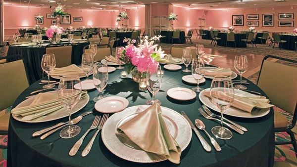 Holiday Inn Hotel & Suites North Beach