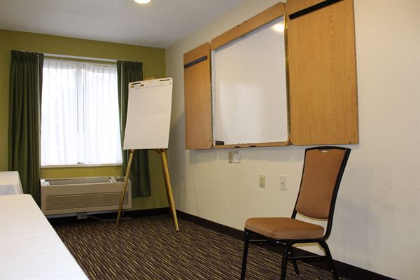 Baymont Inn & Suites Newark At University Of Delaware