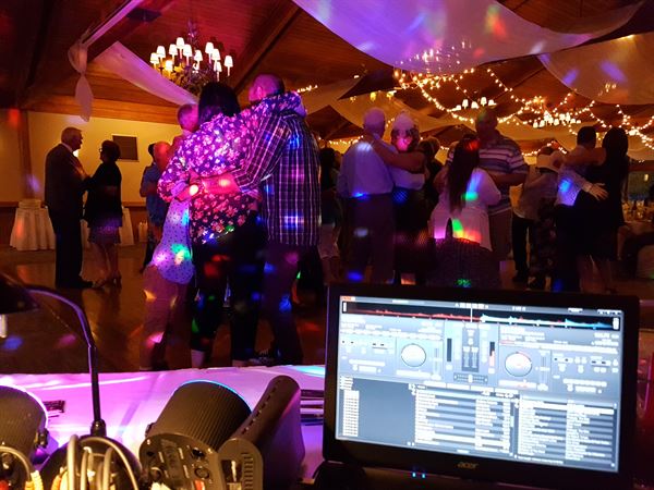 Spin Doctor DJ & Entertainment Vancouver