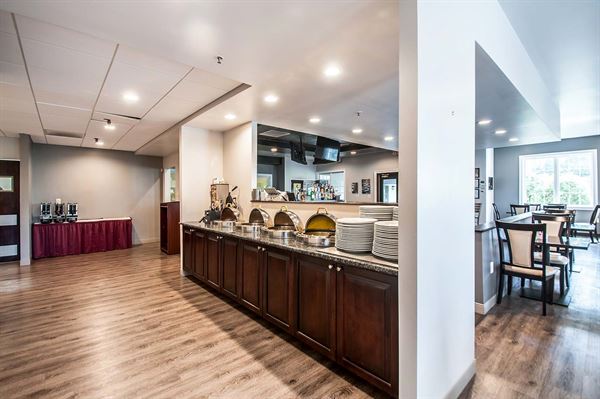 Clarion Hotel & Conference Center