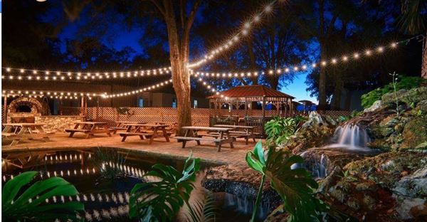 Whispering Oaks Winery