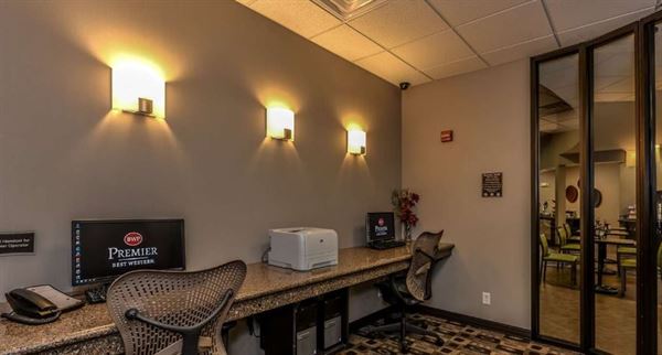 Best Western Premier Bryan College Station