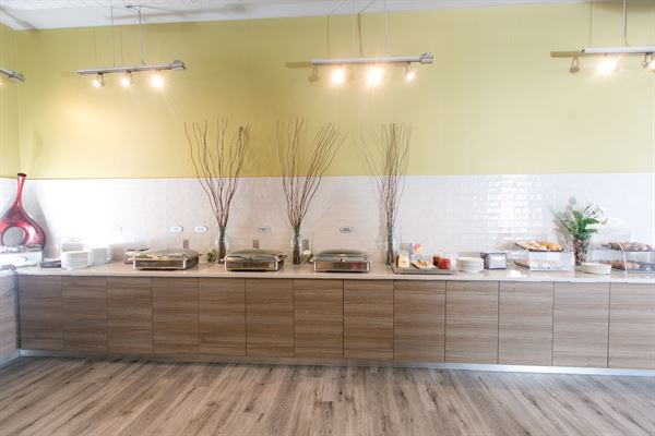 Best Western PLUS Dartmouth Hotel & Suites