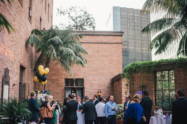 Paper Ban Photography