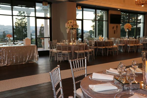 Canyon Lakes Golf Course & Brewery