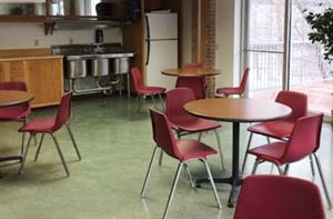 Tree Top Lounge & Deck