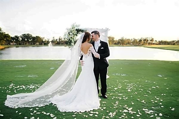 Pembroke Lakes Country Club