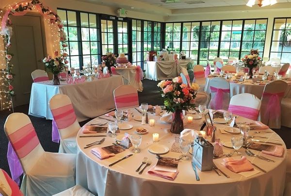 Pembroke Lakes Country Club