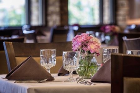 deCordova Bend Country Club Clubhouse