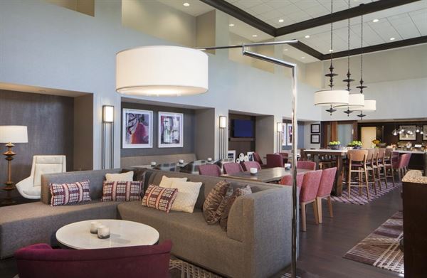 Hampton Inn & Suites Columbus Easton Area