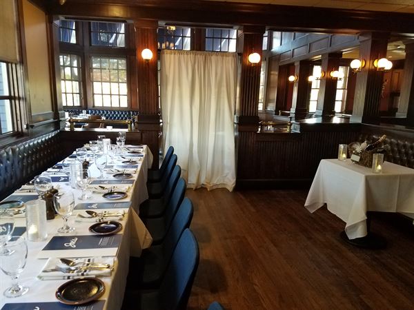 Joe's American Bar and Grill - Woburn