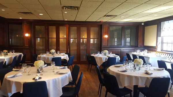 Joe's American Bar and Grill - Woburn